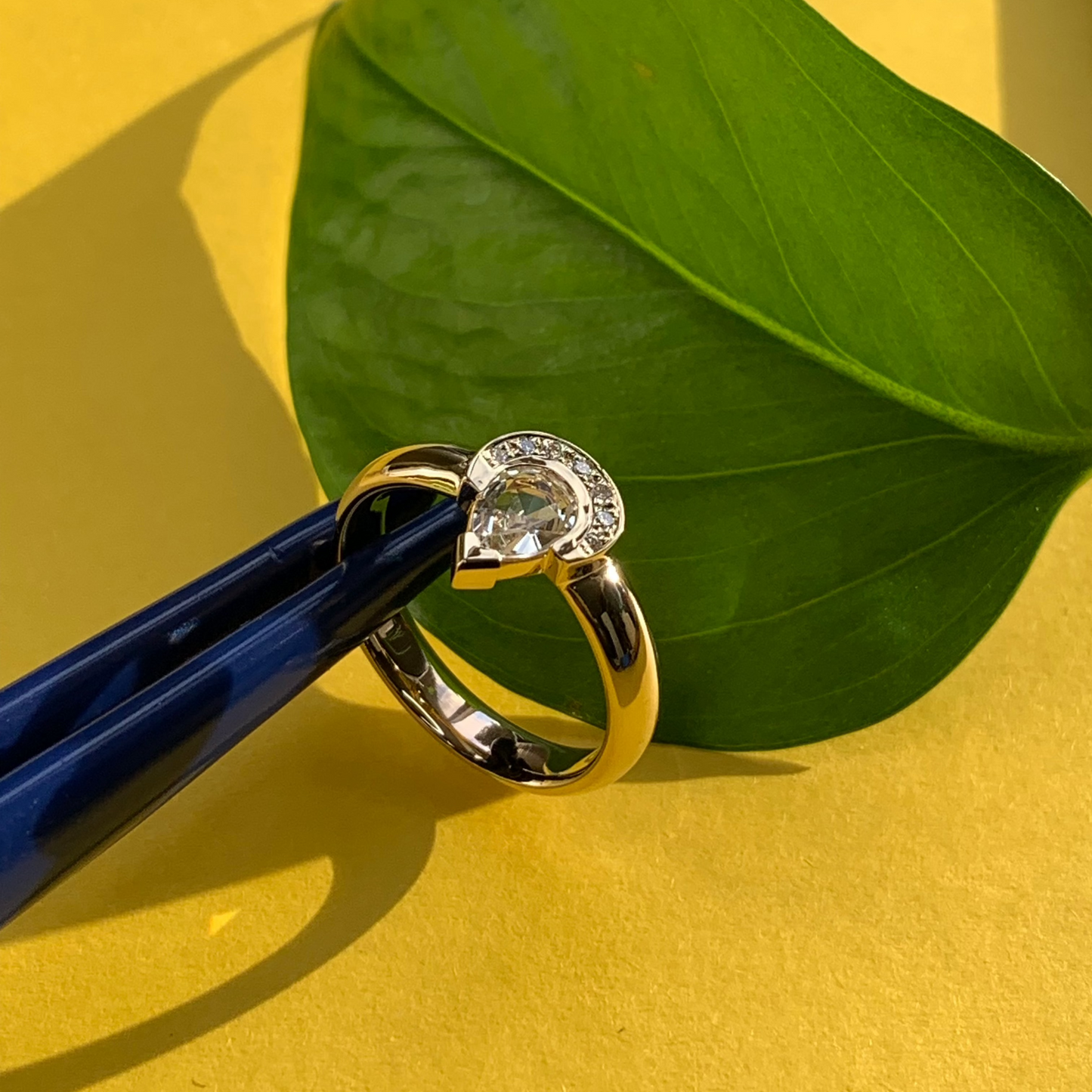 ring on yellow