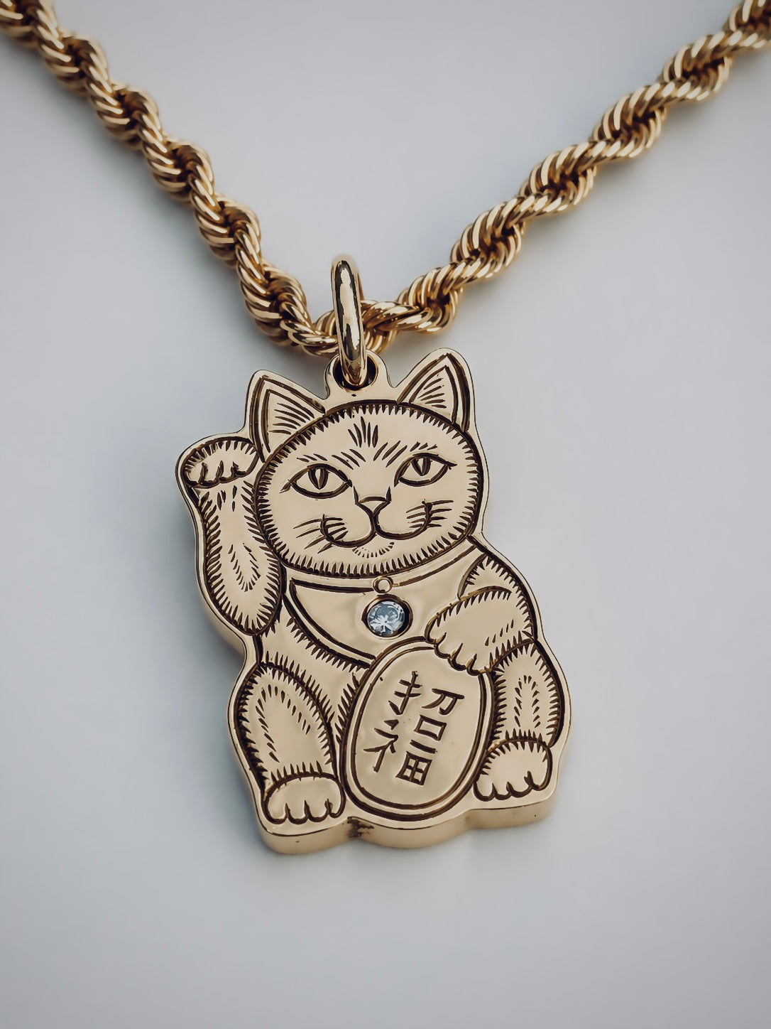 Maneki-Neko cat charm