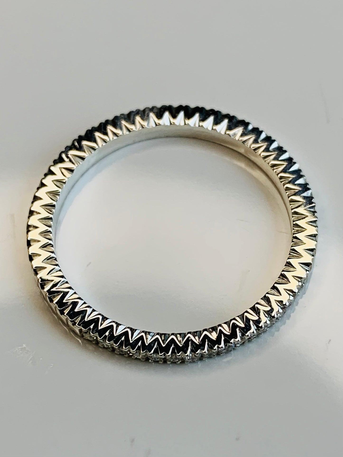 Diamond stacking band