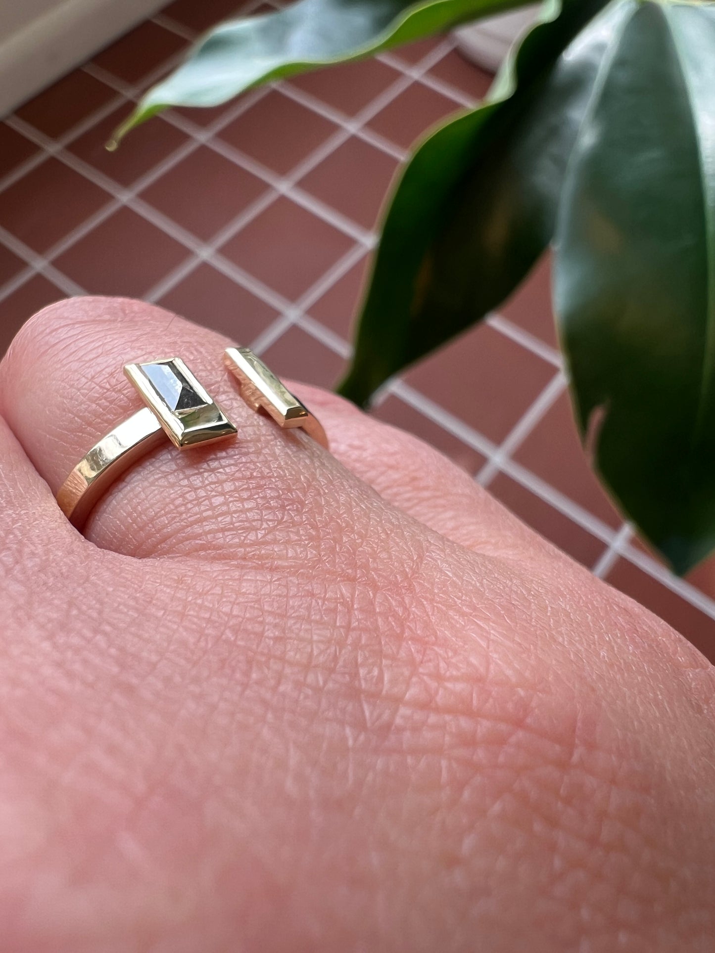 Open Shank Salt & Pepper Diamond Ring - 14k Gold