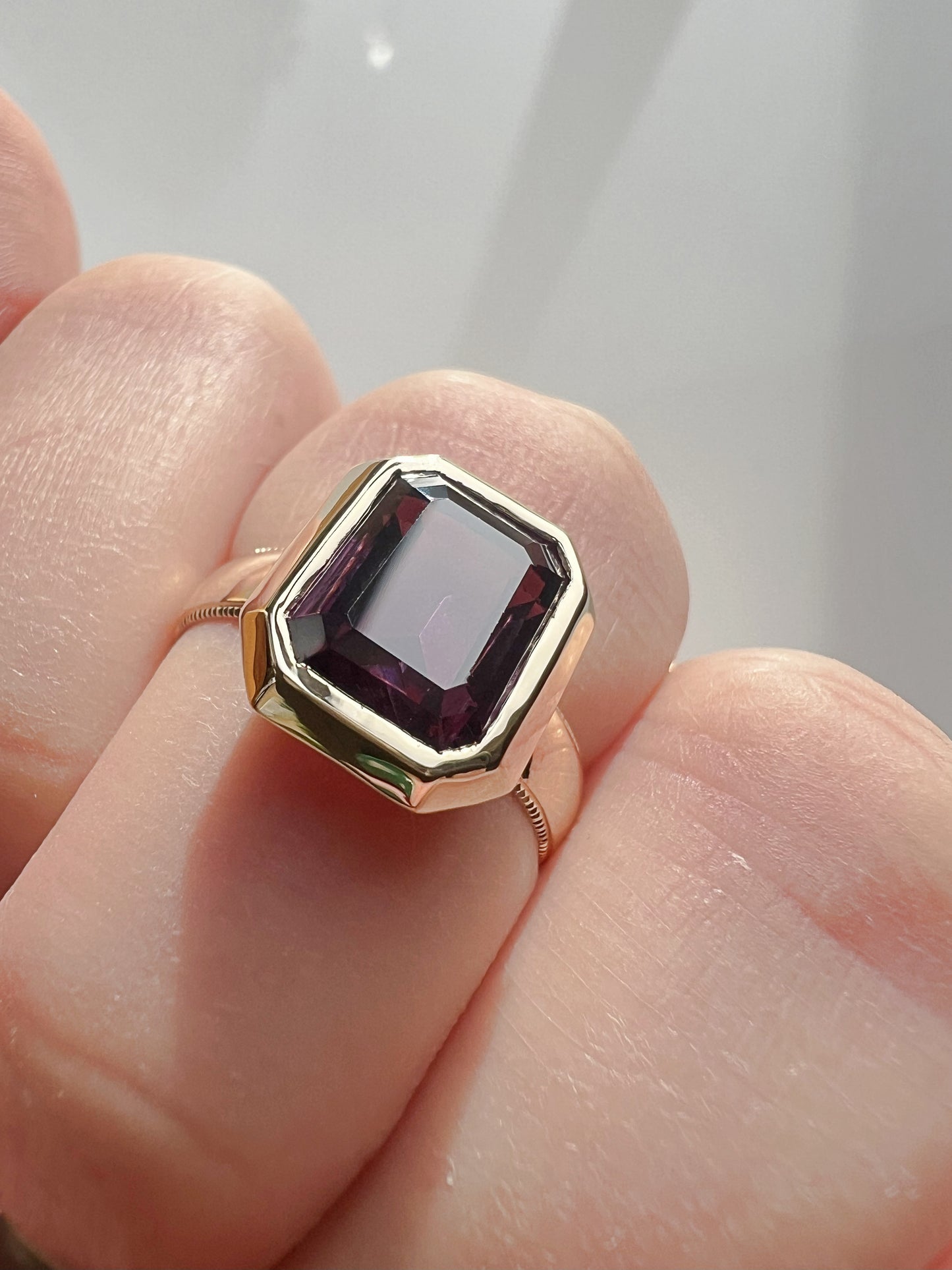 Purple sapphire ring