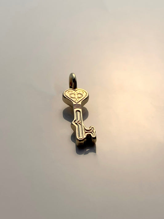 Skeleton key charm