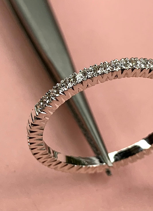 Diamond stacking band