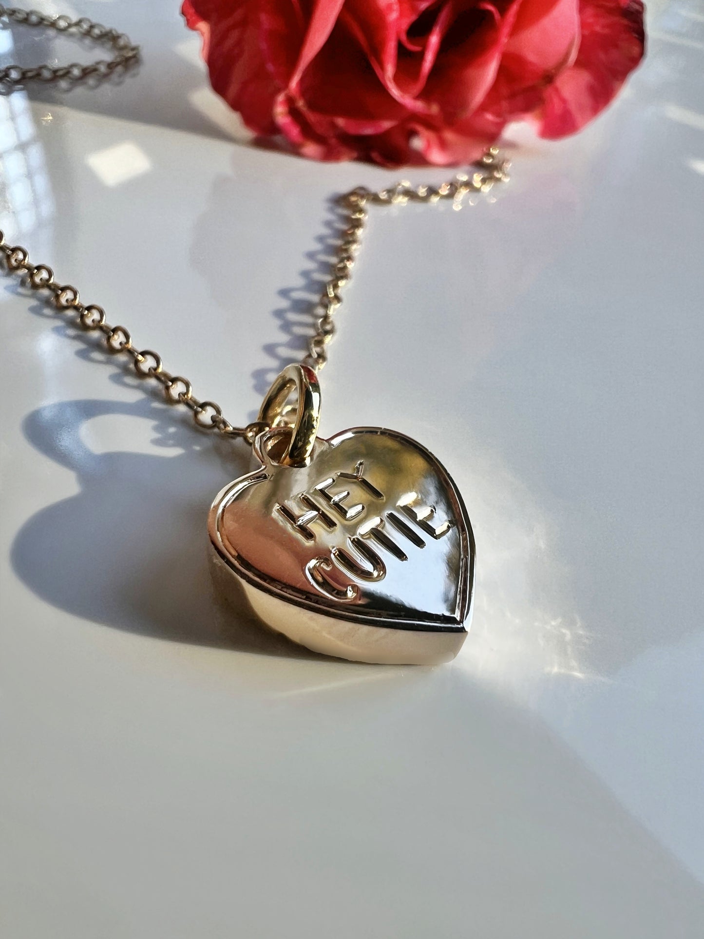 Sweetheart charm