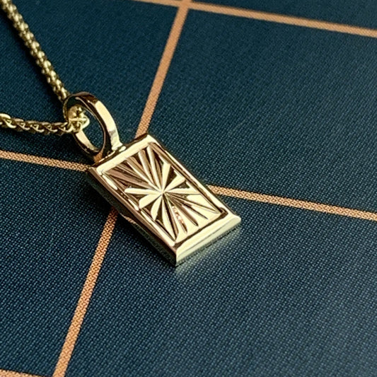 starburst charm 